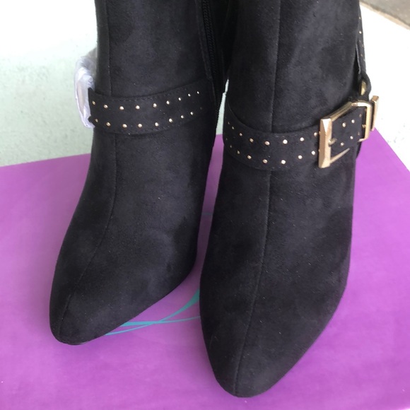Black ankle heeled boots Size 7 1/2 - Picture 7 of 7